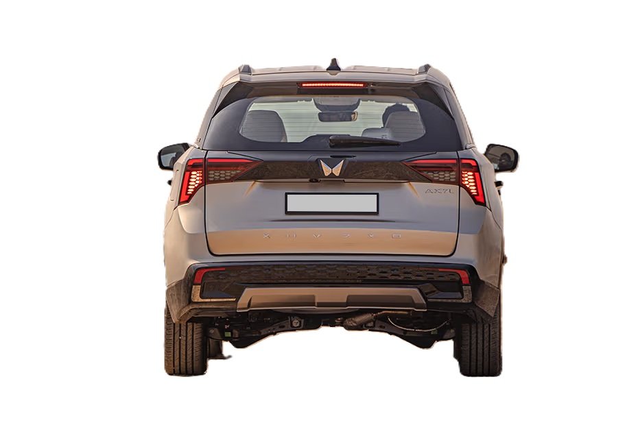 Mahindra XUV 7XO